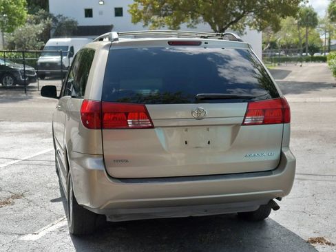 Used 2005 Toyota Sienna LE FWD image 13