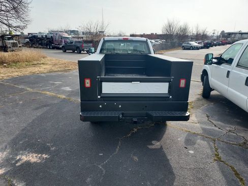 Used 2019 Ford F350 XL w/ XL Value Package image 5