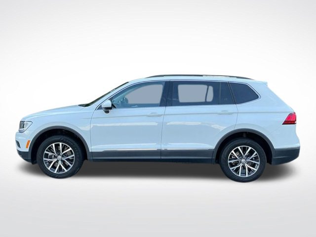 Used 2020 Volkswagen Tiguan SE w/ Panoramic Sunroof Package AWD/4WD image 4