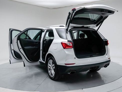 Used 2019 Chevrolet Equinox Premier image 19
