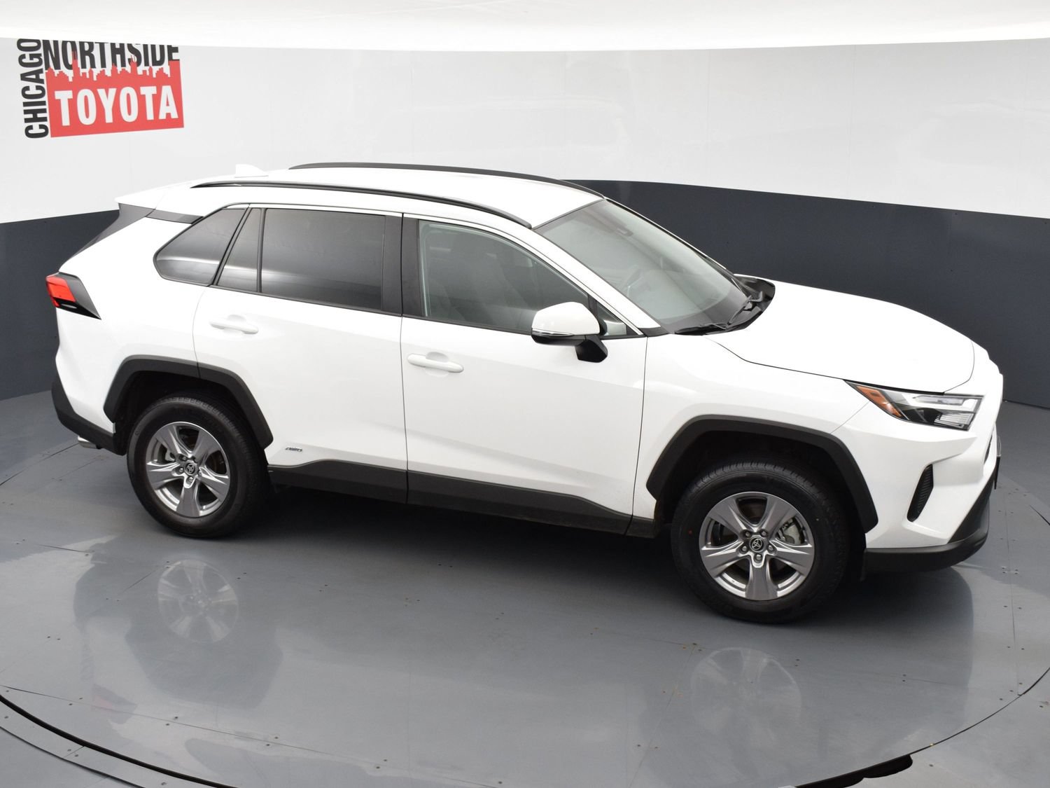 Used 2025 Toyota RAV4 XLE AWD/4WD image 20
