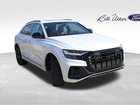 Used 2023 Audi SQ8 Prestige image 3