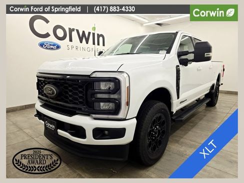 New 2026 Ford F250 XLT w/ XLT Premium Package AWD/4WD image 1