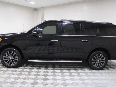 Used 2021 Ford Expedition Max Limited image 8