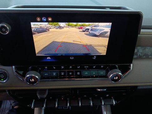 Used 2026 Chevrolet Colorado ZR2 AWD/4WD image 27