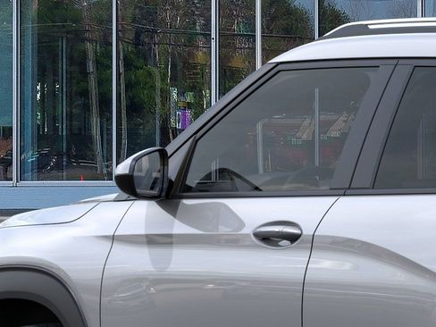 New 2026 Chevrolet TrailBlazer LT AWD/4WD image 12