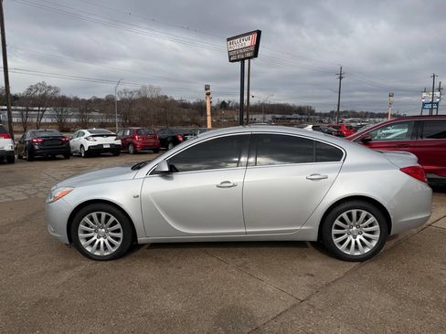 Used 2011 Buick Regal CXL image 3