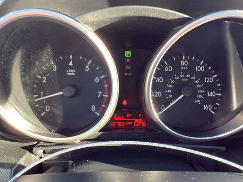 Used 2014 MAZDA MAZDA5 Sport image 16