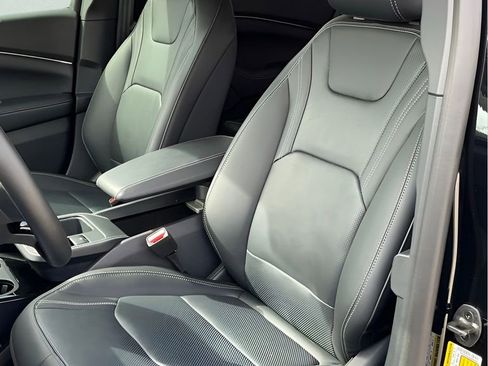 Certified 2025 Ford Mustang Mach-E Premium AWD/4WD image 32
