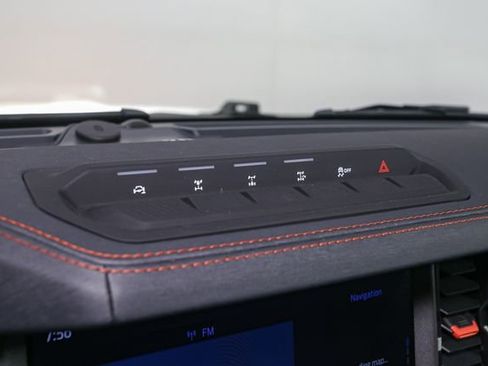 Used 2025 Ford Bronco Raptor AWD/4WD image 19
