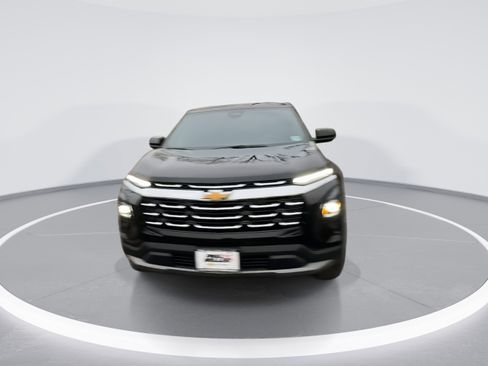 Used 2026 Chevrolet Equinox LT w/ Convenience Package II image 3