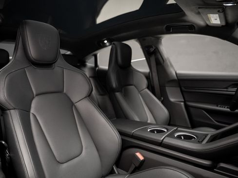 Used 2023 Porsche Taycan GTS image 61