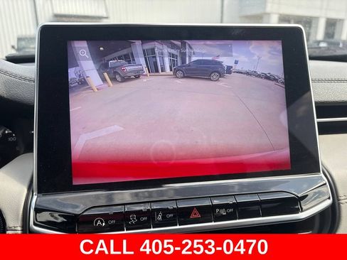 Used 2025 Jeep Compass Limited AWD/4WD image 13