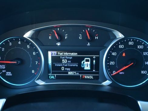 Used 2018 Chevrolet Traverse LT image 41