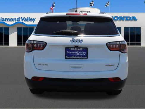 Used 2024 Jeep Compass Latitude AWD/4WD image 5