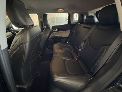 Used 2022 Jeep Compass Limited AWD/4WD image 22