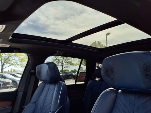 New 2026 Cadillac Vistiq Premium Luxury image 13