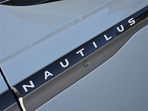 New 2026 Lincoln Nautilus Black Label w/ Jet Appearance Package image 11