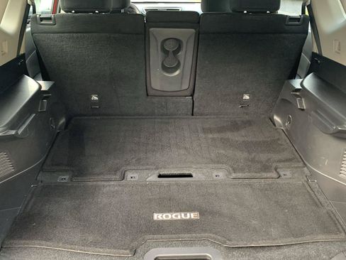 Used 2015 Nissan Rogue S AWD/4WD image 24
