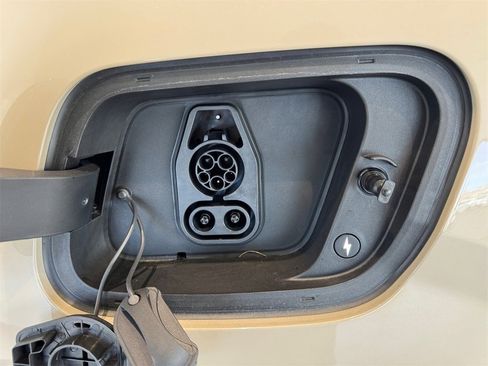 New 2026 Volvo EX30 Plus image 9