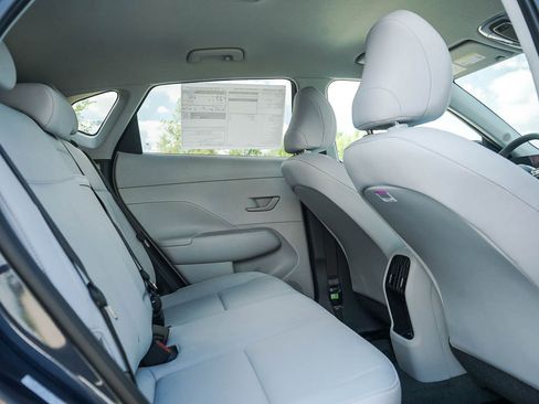 Certified 2026 Hyundai Kona SEL Sport image 11