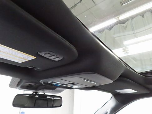 Used 2024 Ford F150 Lariat w/ Equipment Group 502A High image 28