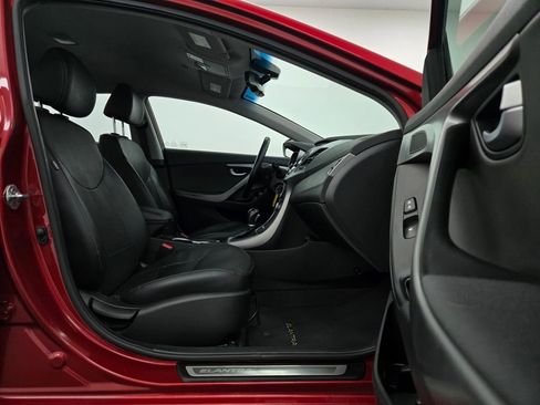 Used 2014 Hyundai Elantra Limited image 28