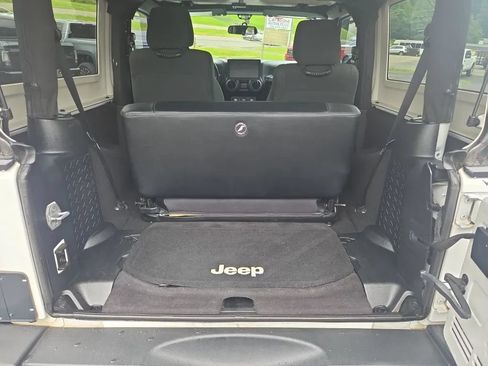 Used 2012 Jeep Wrangler Sport AWD/4WD image 11
