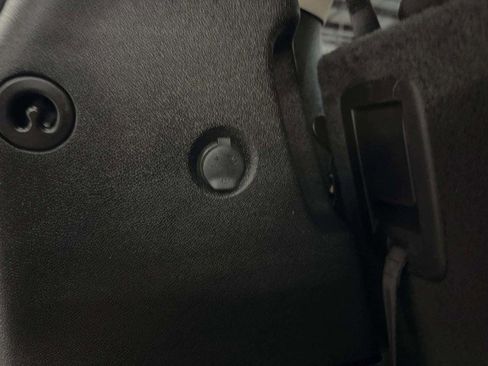 Used 2011 Buick Enclave CX image 41