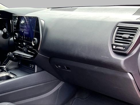 Used 2024 Lexus NX 250 FWD w/ Towing Package (2000 Lbs) image 19