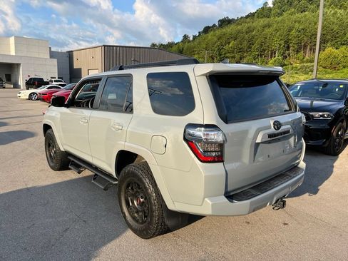 Used 2021 Toyota 4Runner Trail Special Edition AWD/4WD image 3