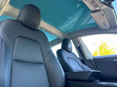 Used 2023 Tesla Model 3 Standard Range RWD image 25