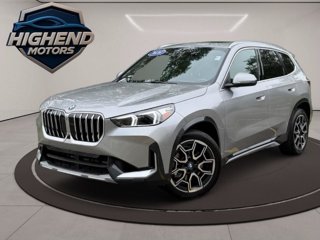 Used 2026 BMW X1 xDrive28i w/ Technology Package AWD/4WD image 2