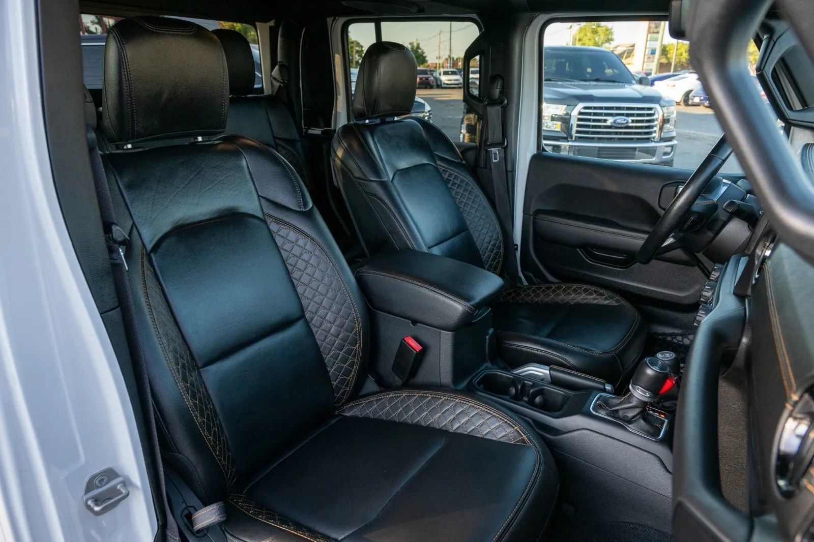 Used 2022 Jeep Gladiator Overland AWD/4WD image 37