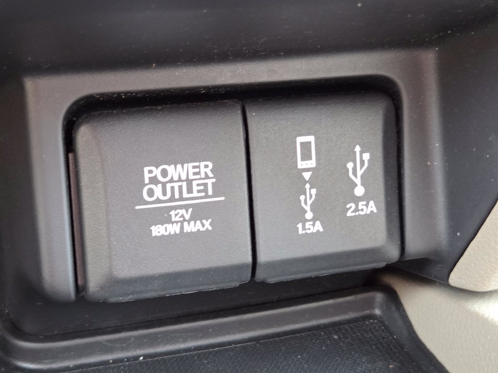 Certified 2018 Honda Pilot Touring image 15