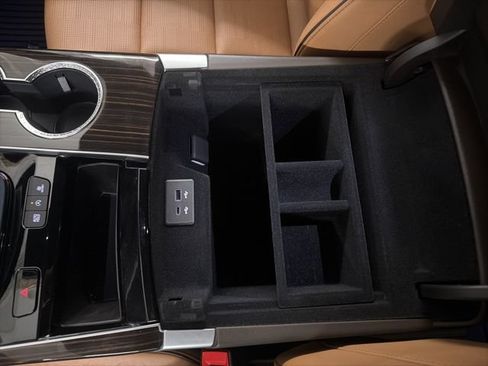 Certified 2026 Cadillac Escalade Luxury w/ LPO, Floor Liner Package RWD image 37