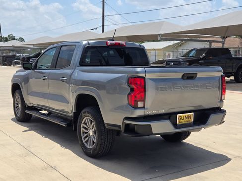 Used 2023 Chevrolet Colorado LT w/ LT Convenience Package RWD image 5
