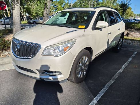 Used 2014 Buick Enclave Leather FWD image 6