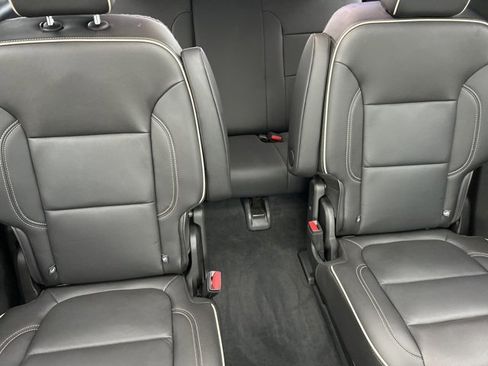 Used 2023 Chevrolet Traverse Premier w/ LPO, Floor Liner Package image 19