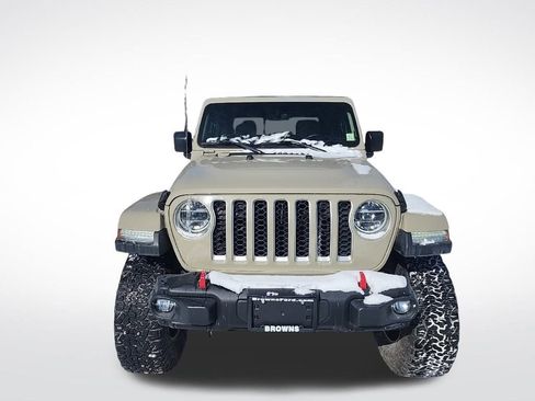 Used 2020 Jeep Gladiator Overland image 3