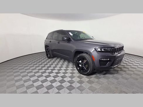 Used 2024 Jeep Grand Cherokee Limited w/ Black Appearance Package RWD image 52