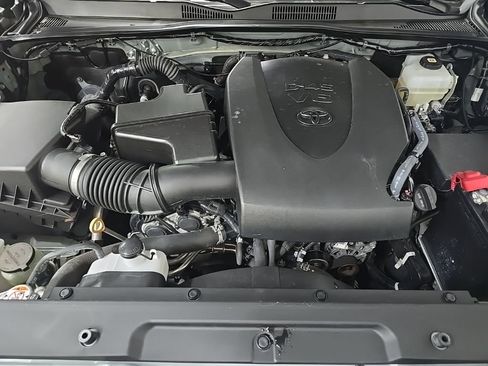 Used 2021 Toyota Tacoma TRD Pro AWD/4WD image 12