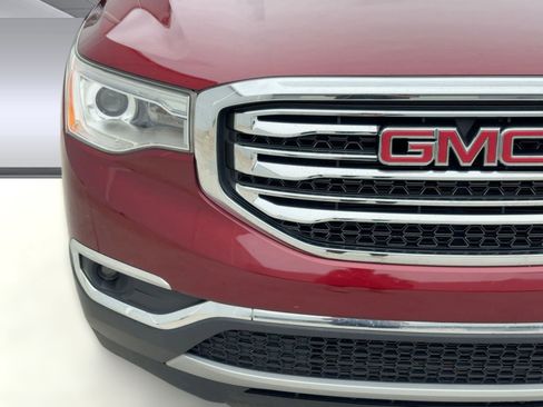 Used 2017 GMC Acadia SLT image 11