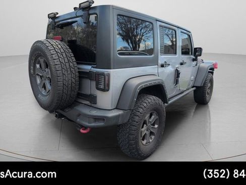 Used 2017 Jeep Wrangler Unlimited Rubicon AWD/4WD image 10