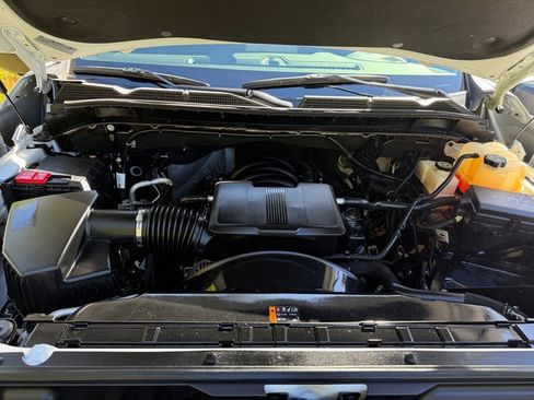 Used 2022 GMC Sierra 2500 AT4 w/ AT4 Preferred Package image 13