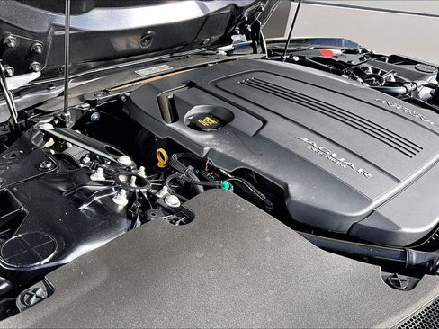 Used 2020 Jaguar F-TYPE P300 image 29