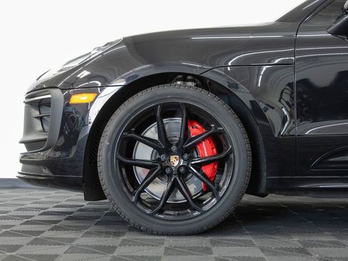 Certified 2023 Porsche Macan GTS AWD/4WD image 11