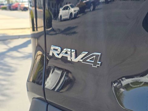 Used 2025 Toyota RAV4 LE FWD image 14