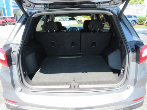 Used 2018 Chevrolet Equinox LT FWD image 34