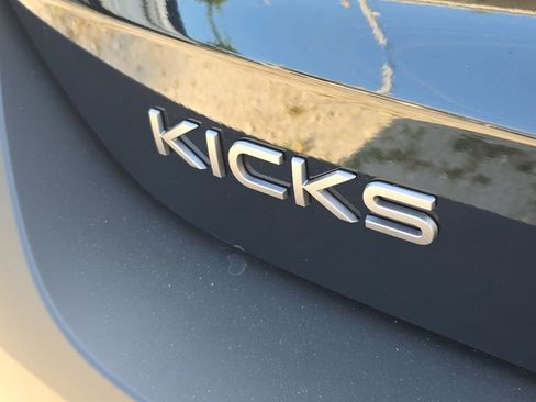 New 2026 Nissan Kicks SR AWD/4WD image 10